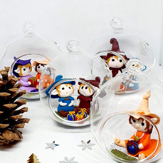Petits gnomes et leurs cadeaux - déco originale