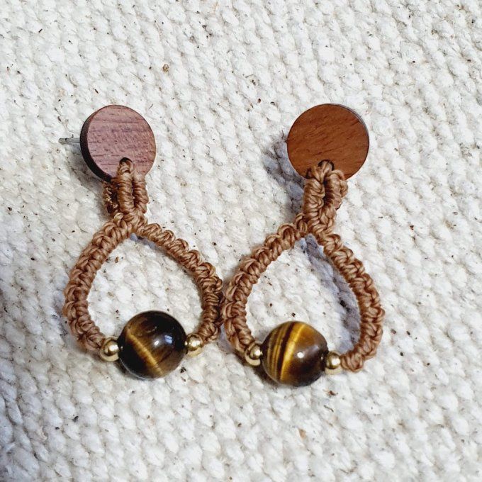 boucles gouttes d'écorce macramé et oeil de tigre