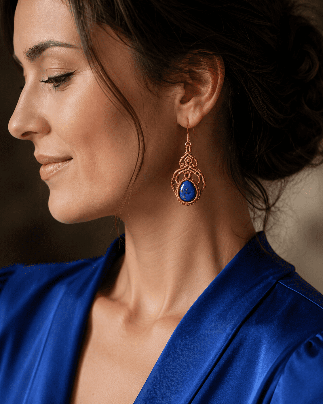 Éclats Célestes - Boucles d'oreilles lapis lazuli et micro macramé