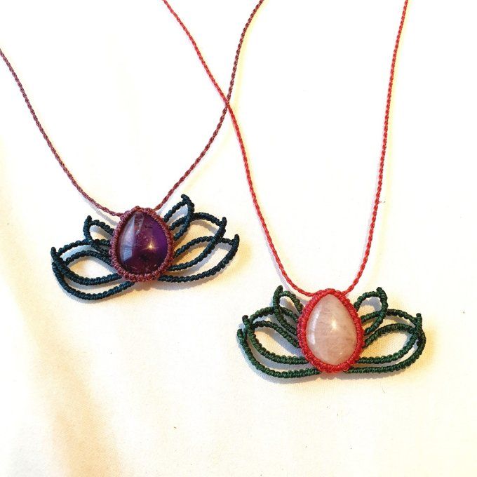 colliers fleurs de lotus