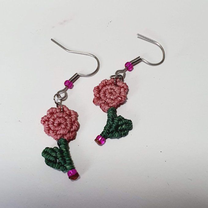 Boucles d'oreilles - petites roses