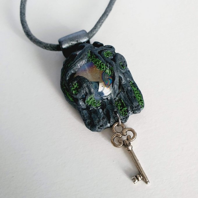 collier talisman - porte magique