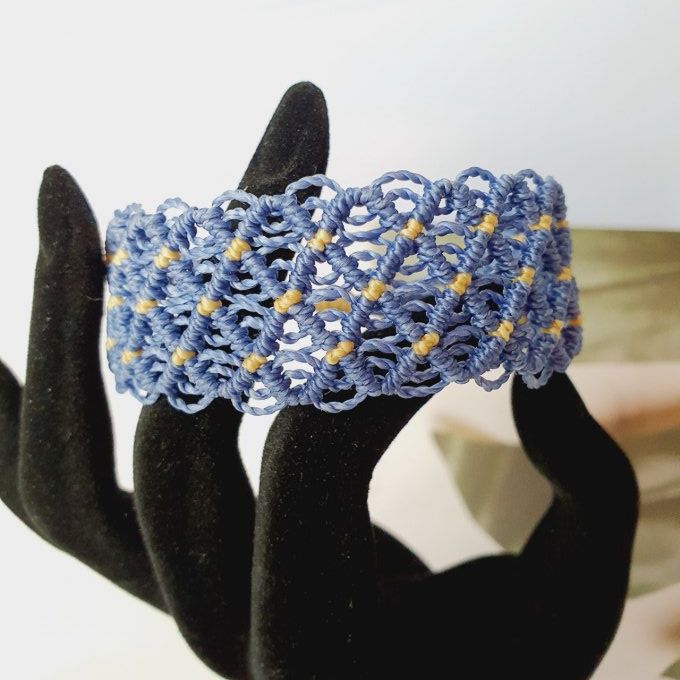 bracelet manchette losange bleu denim
