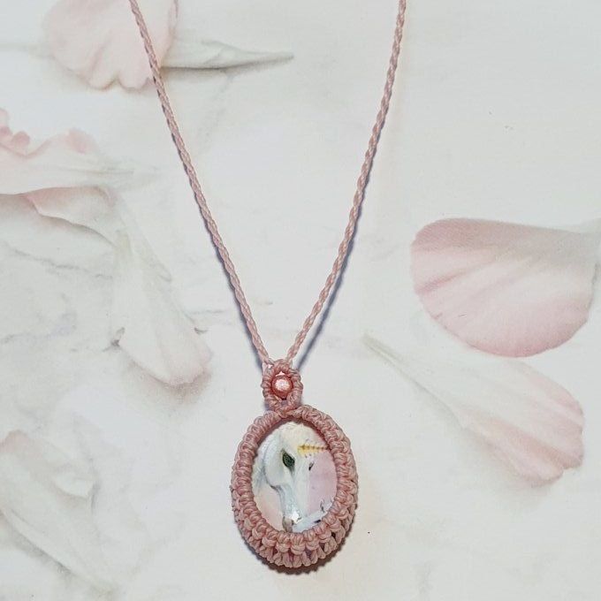 Collier licorne magique