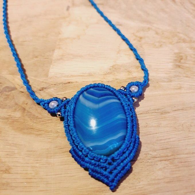 collier agate bleue